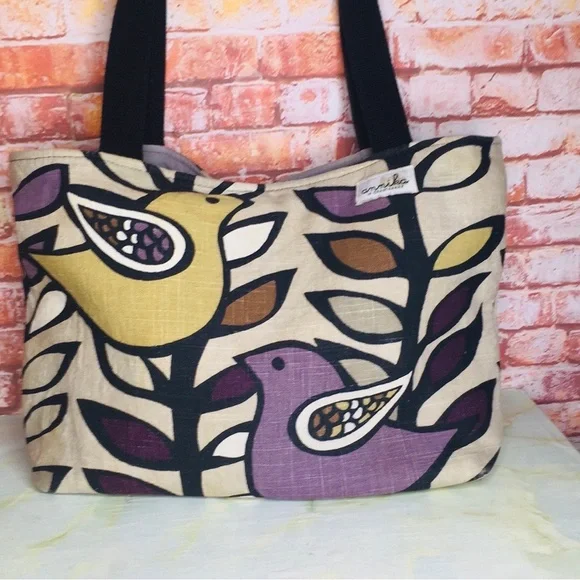 Annika in Chautauqua Handmade Canvas Bird Print Market Tote - Picture 2 of 9